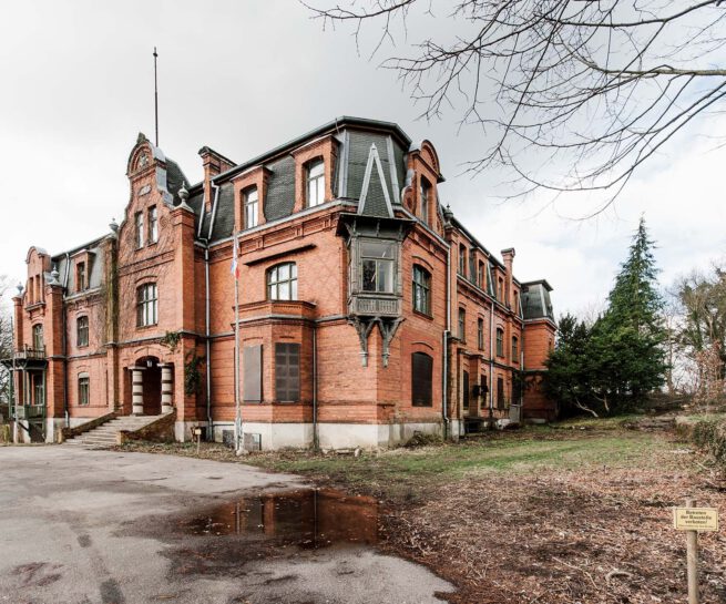 Schloss Raben Steinfeld Außenansicht