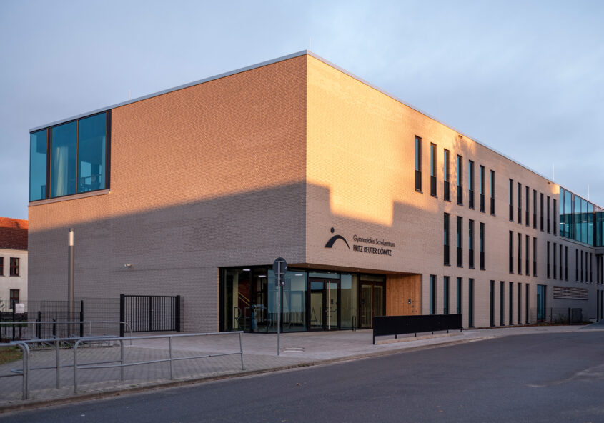 Dömitz Fritz Reuter Schulzentrum Außenansicht